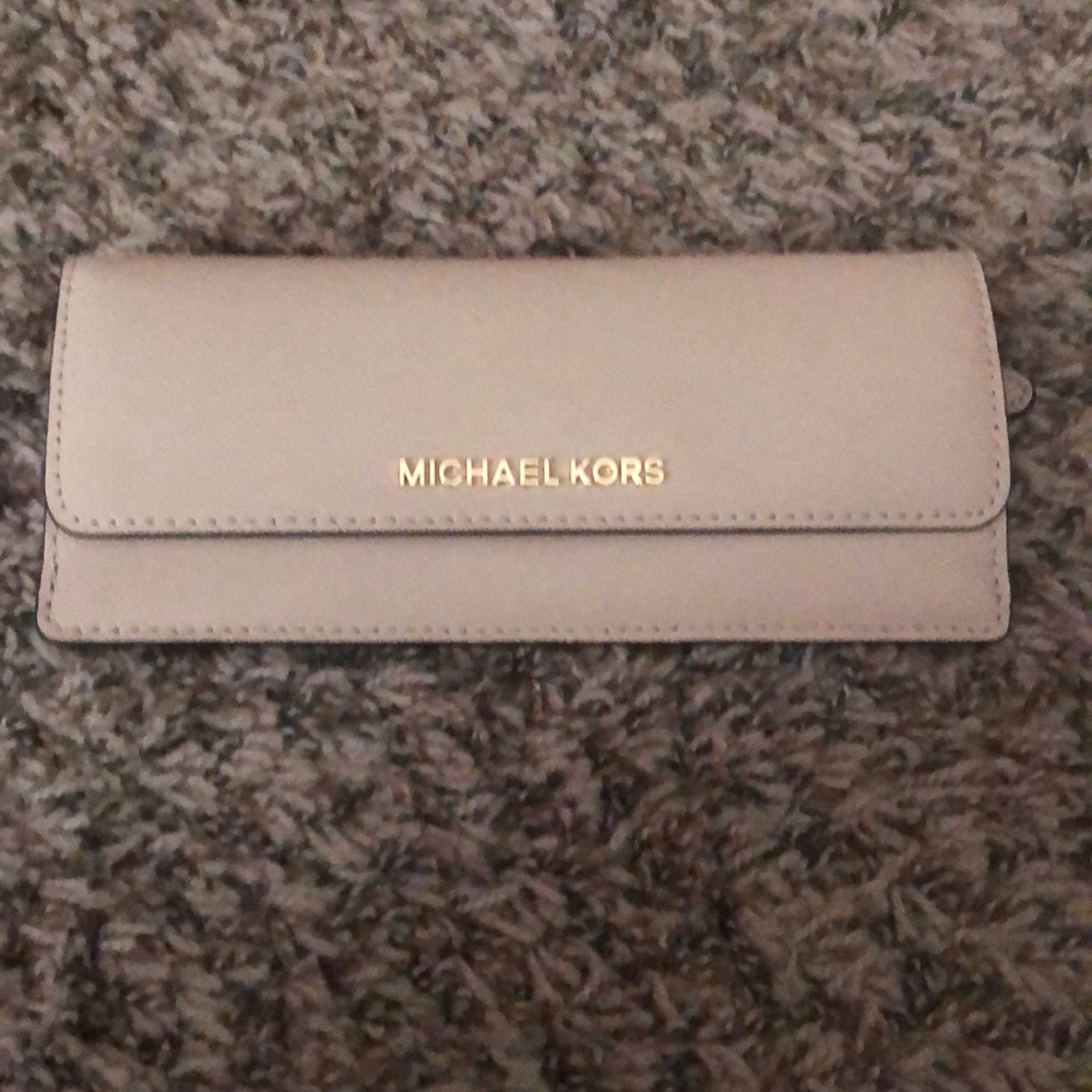 MK wallet